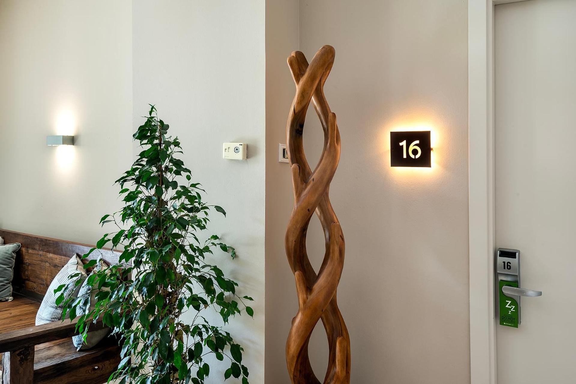 Limonaia Hotell 3*